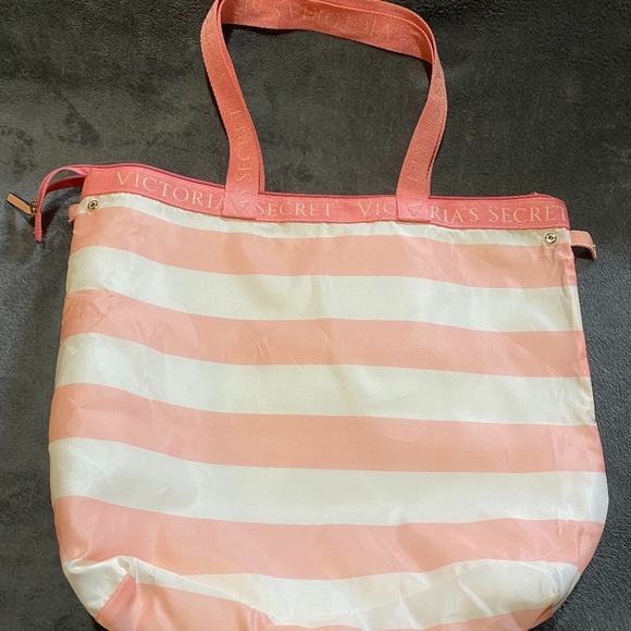 Victoria's Secret 2018 Beach Insulated Cooler Tote - Picture 1 of 2